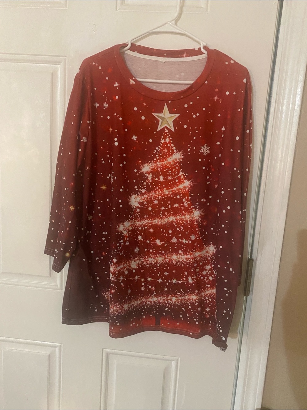 Red Women's Long-Sleeve Christmas Tree Tee - Unbranded
